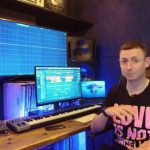 How To Make A Tech-House #1 TUTORiAL-DECiBEL