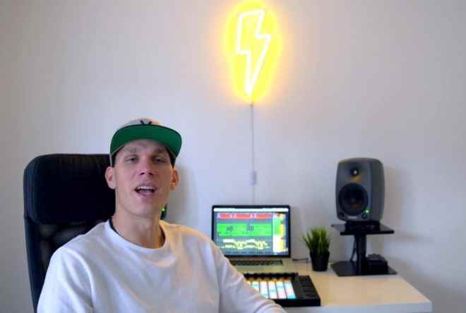 How To Make Tech House Track In 2022